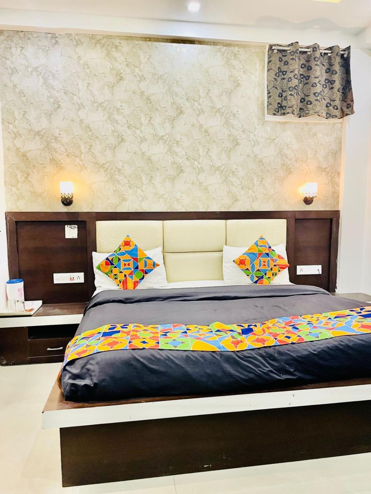 Hotel Olivia Star Taj Tājganj 외부 사진